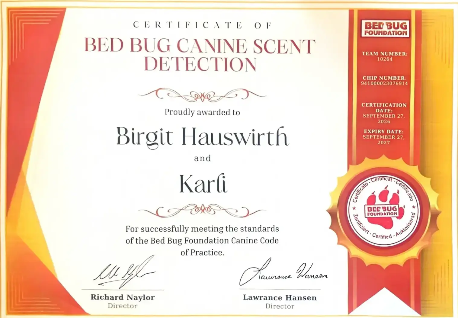 Zertifikat der Bed Bug Foundation für Birgit Hauswirth und Karli zur Bettwanzensuche